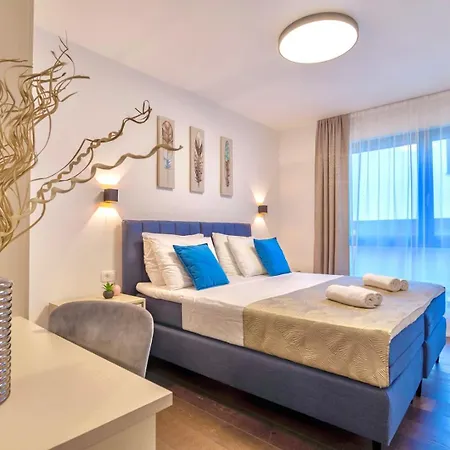 Villa Hermiona Luxury, Heated Private Pool, Elevator, Jacuzzi *