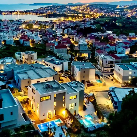 Hermiona Luxury, Heated Private Pool, Elevator, Jacuzzi Villa