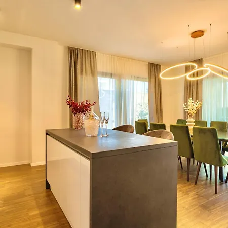 Villa Hermiona Luxury, Heated Private Pool, Elevator, Jacuzzi *